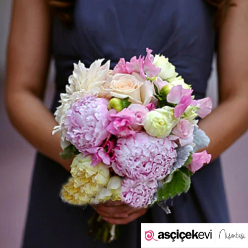 Mor Beyaz Lisyantuslar